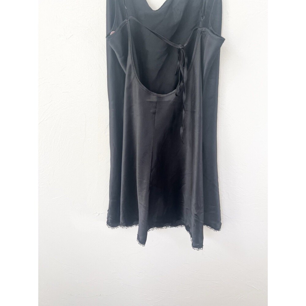 Y2K VTG Victorias Secret Madison Black Lace Slip Dress Floral Applique M ‘05 - Picture 4 of 10